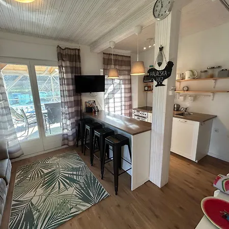 Ferienhaus Halacska Haz Alsóörs